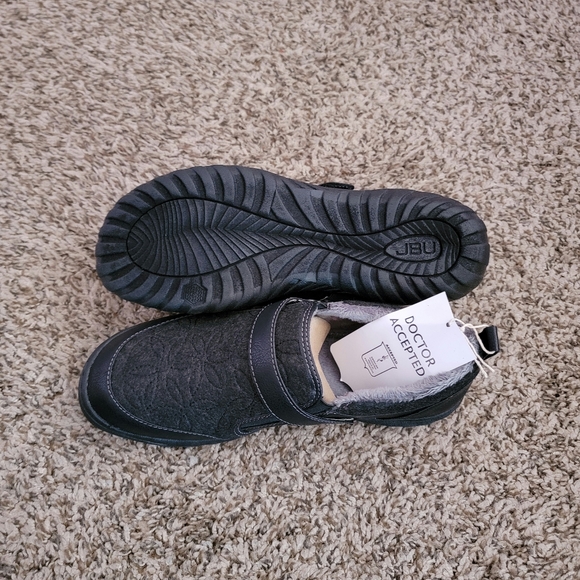 JBU TIDE - Picture 3 of 6